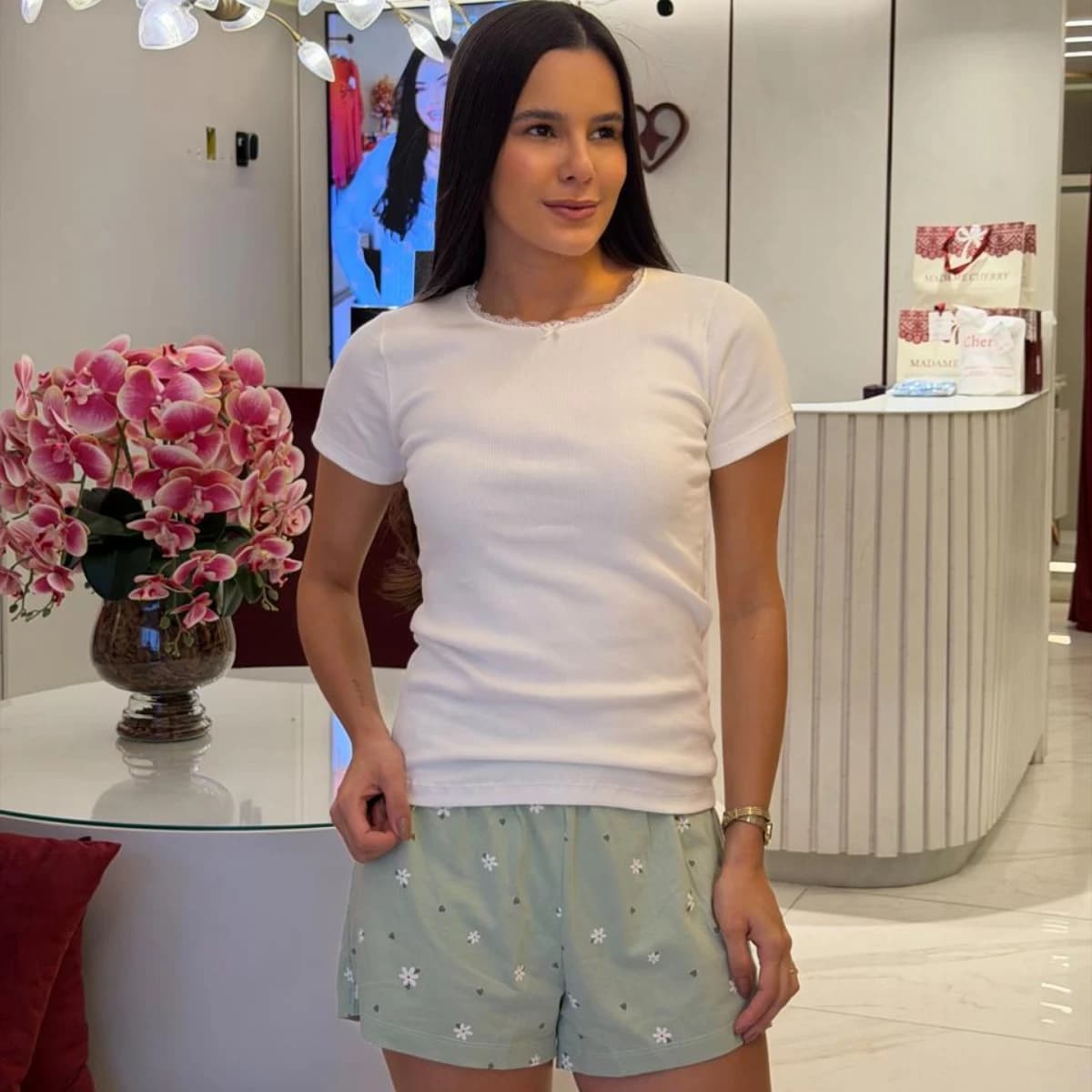 Pijama Feminino Blusa com Short