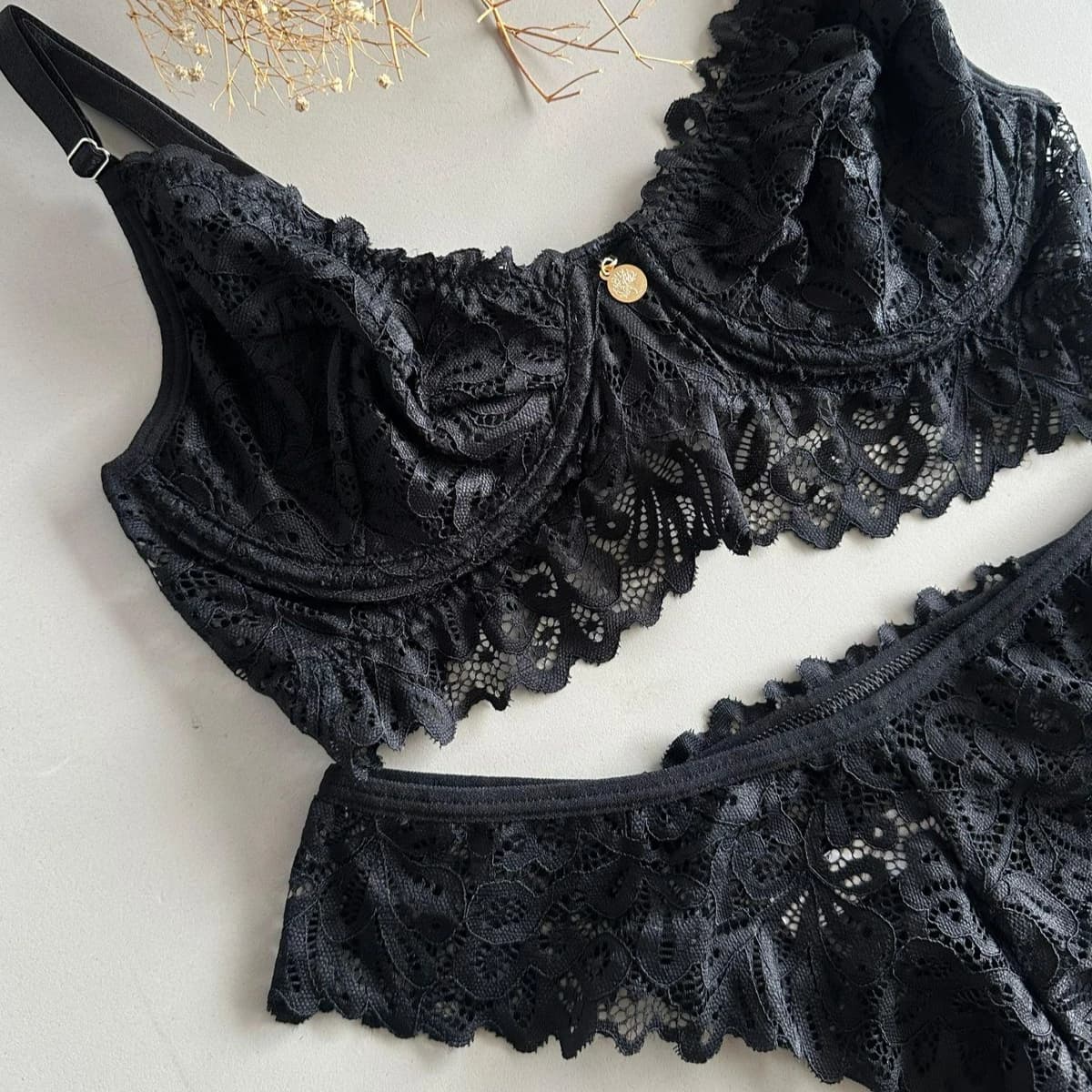 Lingerie Vitória — foto 3 de 3