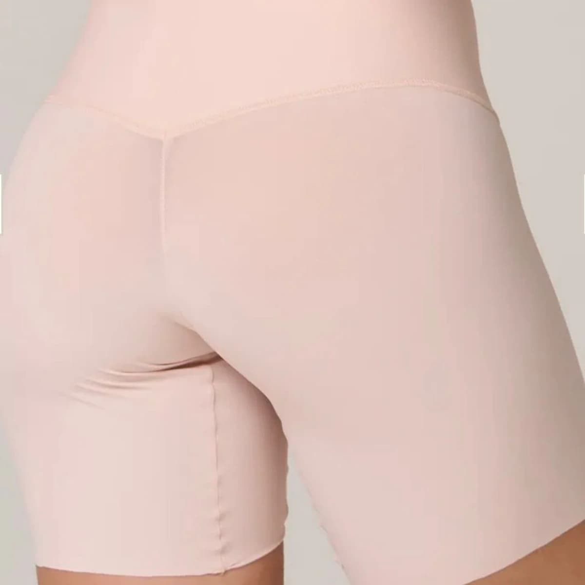 Bermuda modeladora compressiva — foto 2 de 3